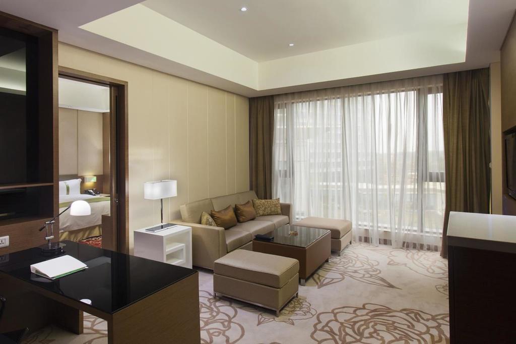 Holiday Inn Nanyang By Ihg Zewnętrze zdjęcie